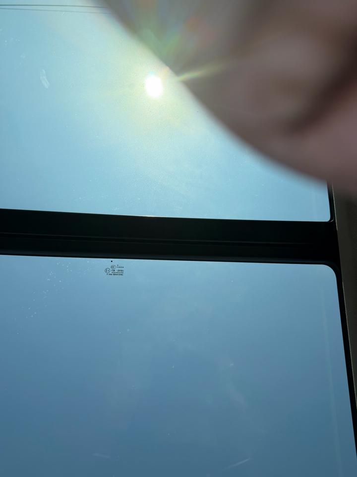 Volkswagen Atlas 2021.5 3.6L V6 SE w/Technology R-Line FWD 2021