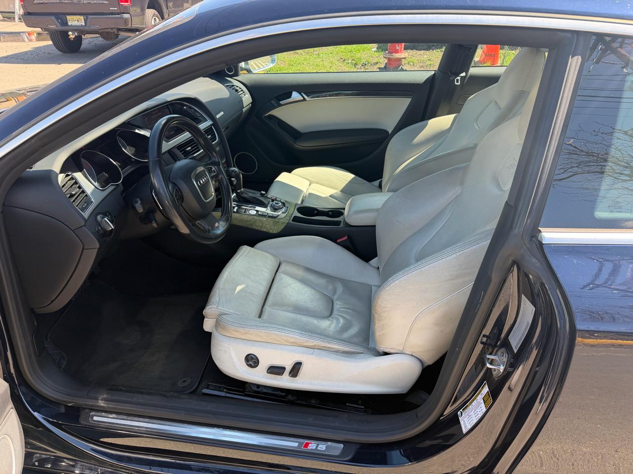 Audi S5 2dr Cpe Auto Prestige 2011