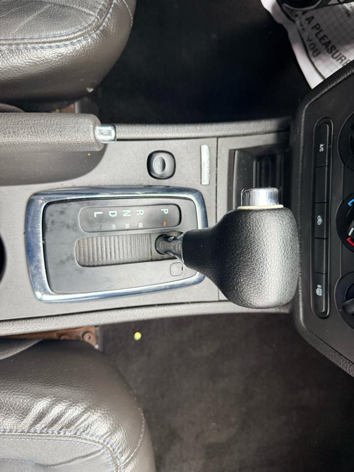 Ford Fusion 4dr Sdn V6 SE FWD 2009