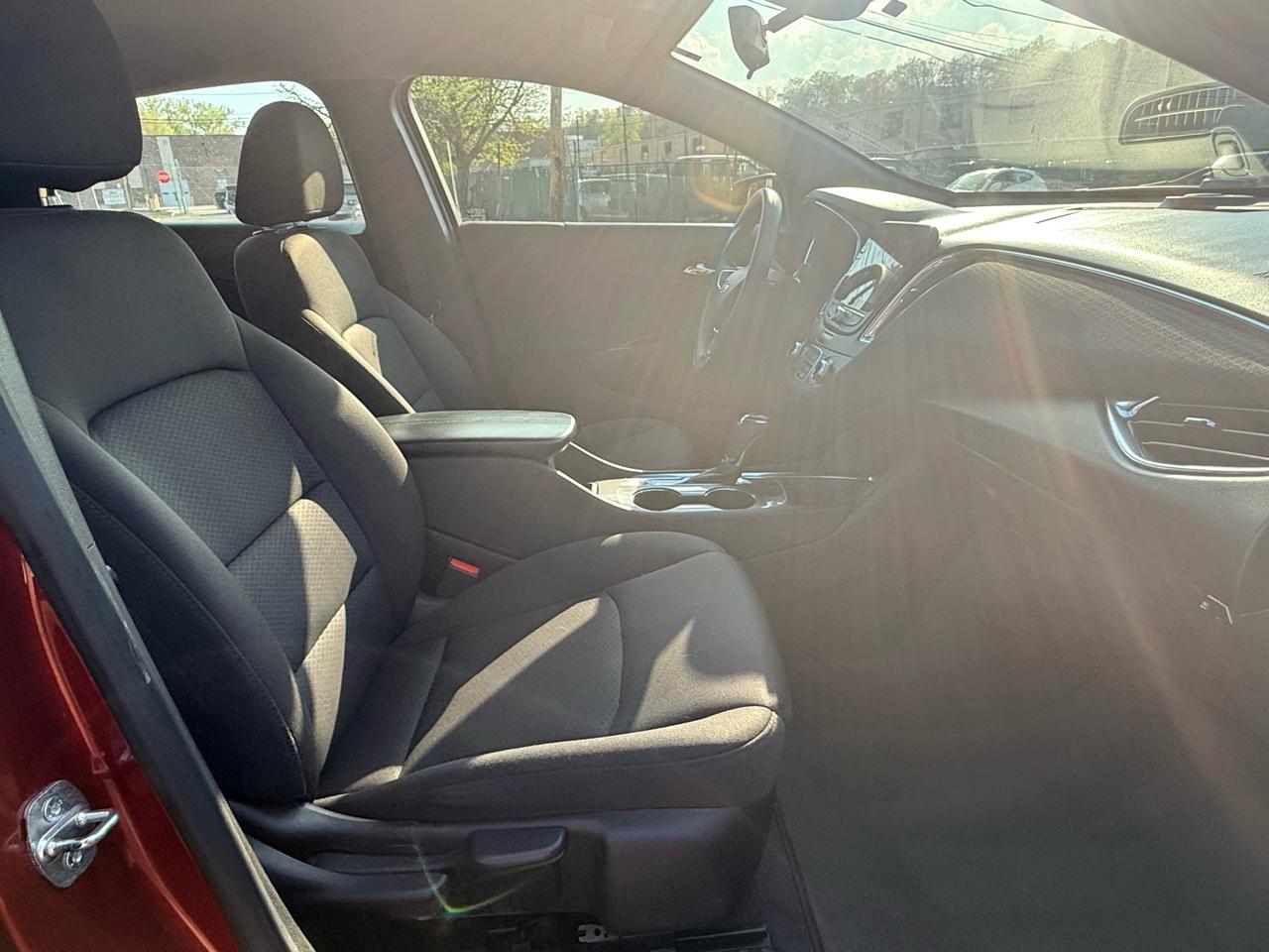 Chevrolet Malibu 4dr Sdn LT w/1LT 2019