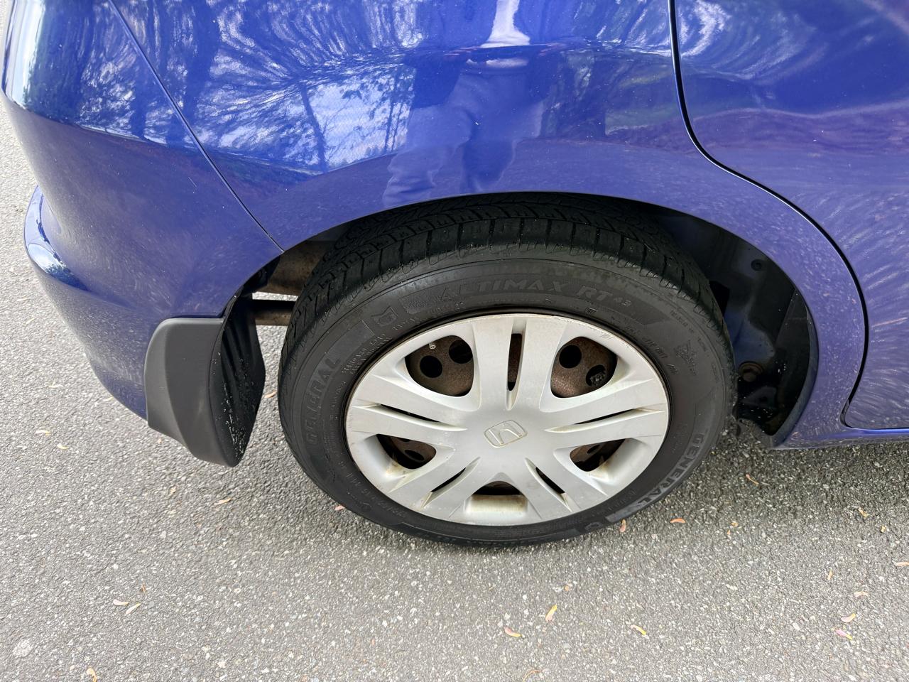 Honda Fit 5dr HB Auto 2010
