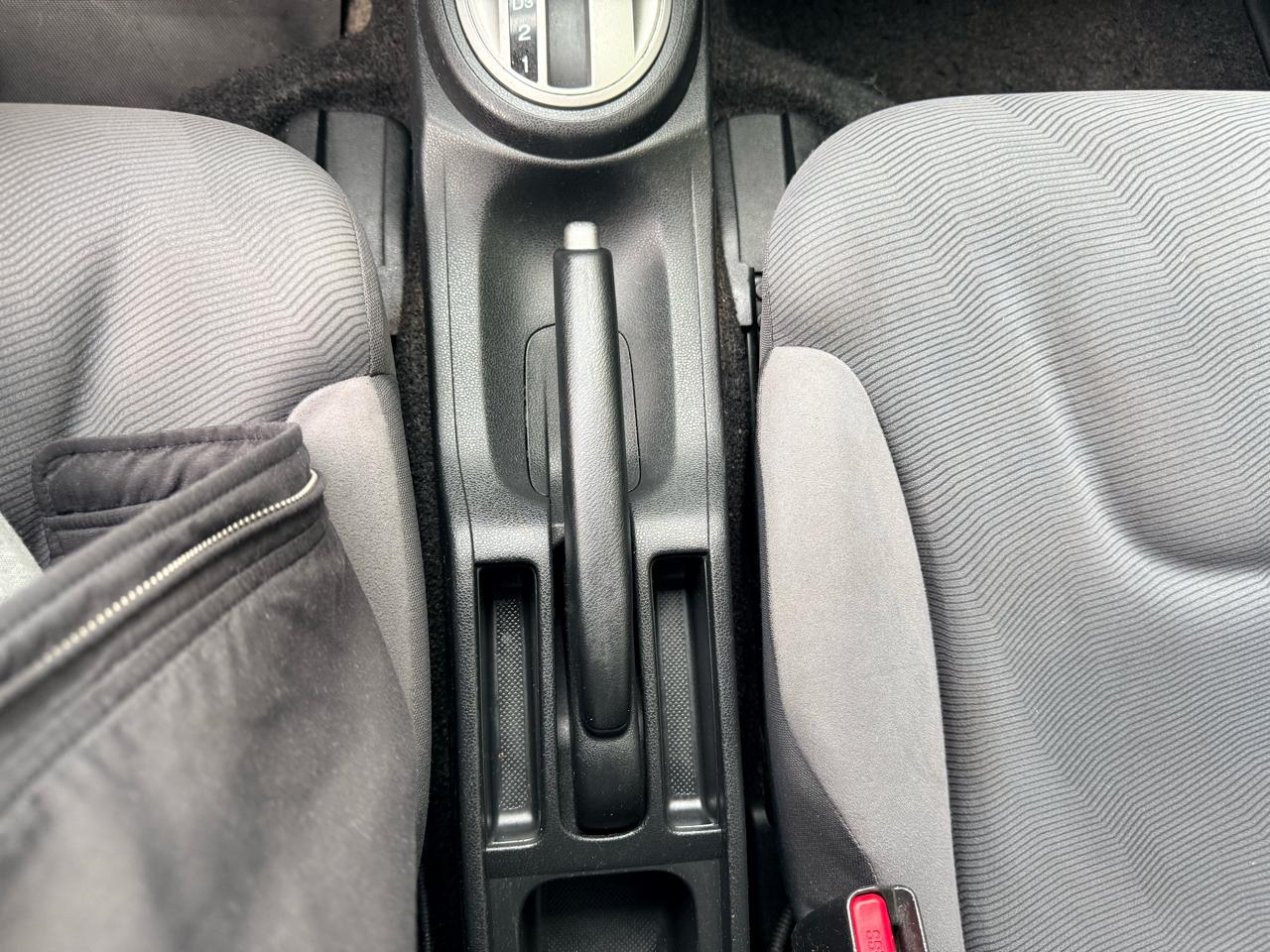 Honda Fit 5dr HB Auto 2010