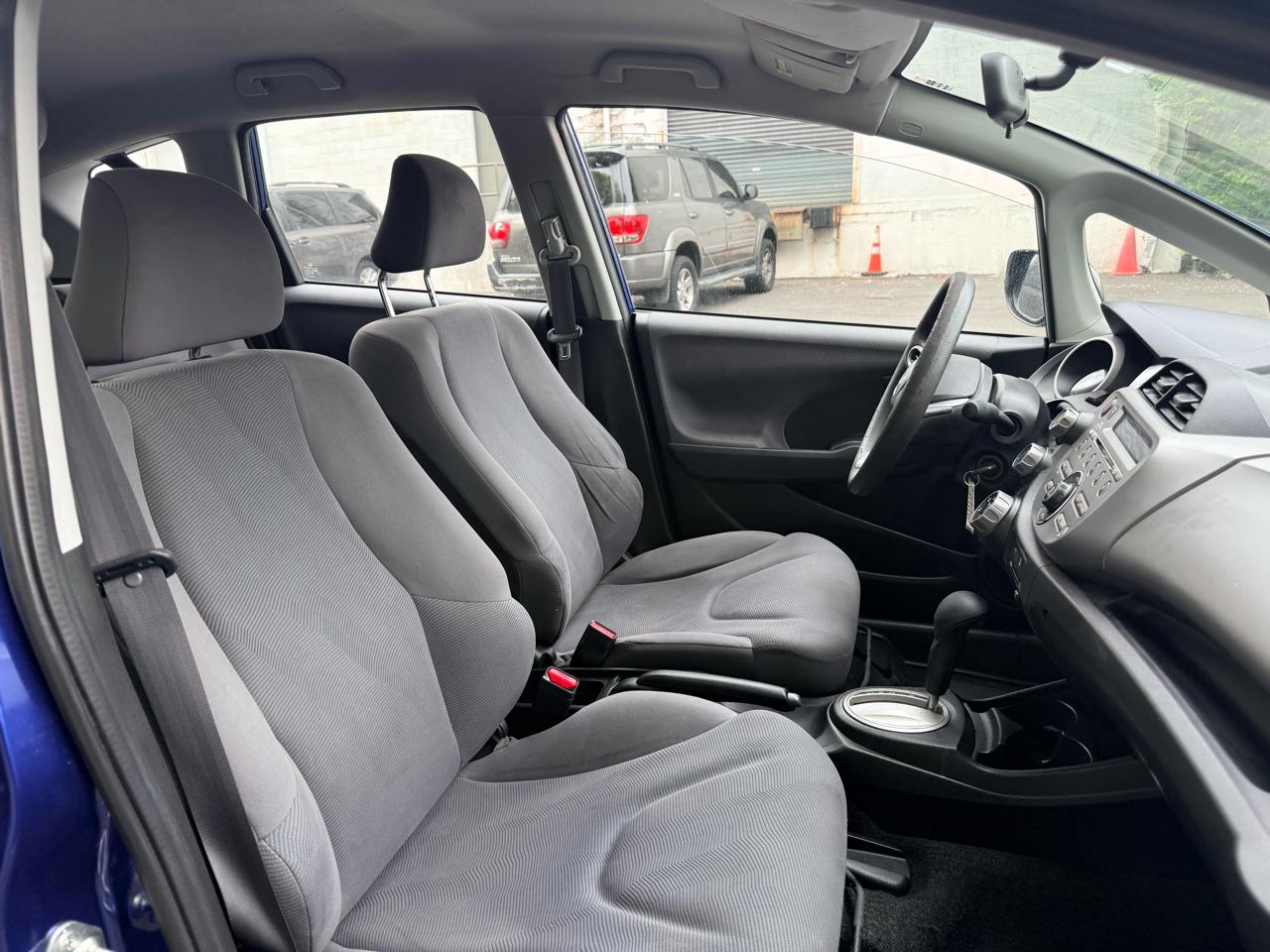 Honda Fit 5dr HB Auto 2010