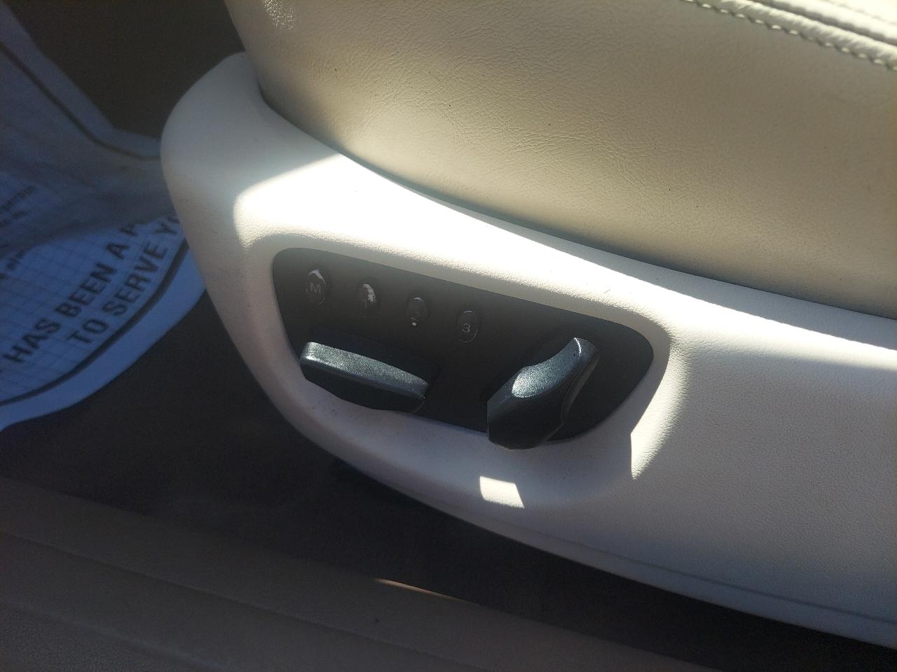 Jaguar X-Type 4dr Sdn 3.0L 2004