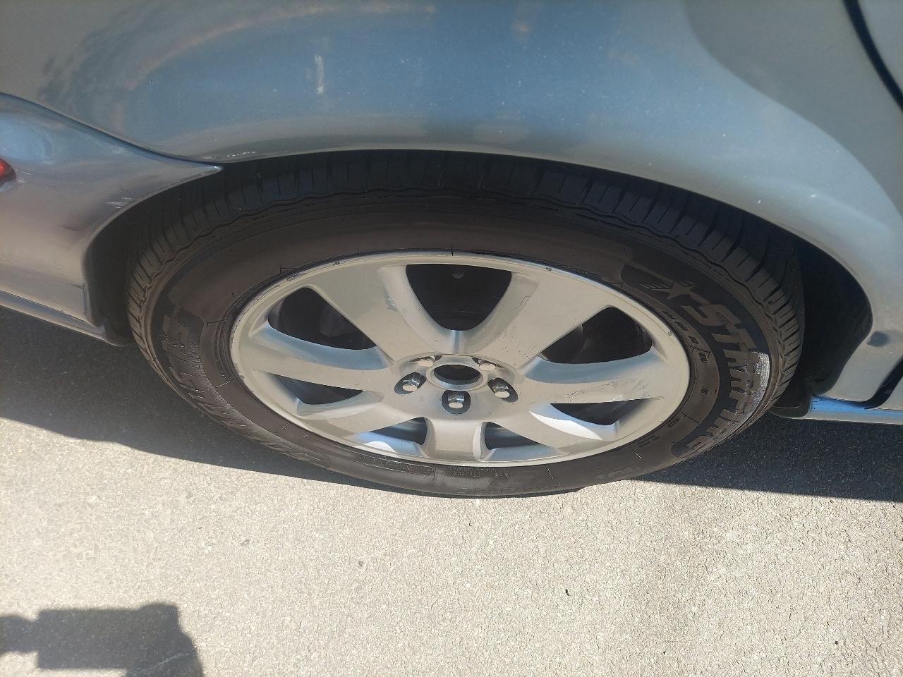 Jaguar X-Type 4dr Sdn 3.0L 2004