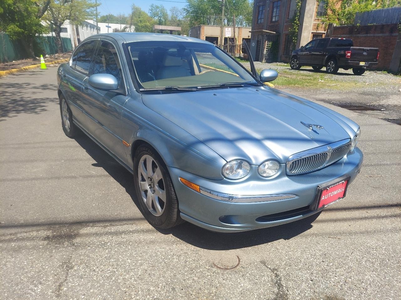 Jaguar X-Type 4dr Sdn 3.0L 2004