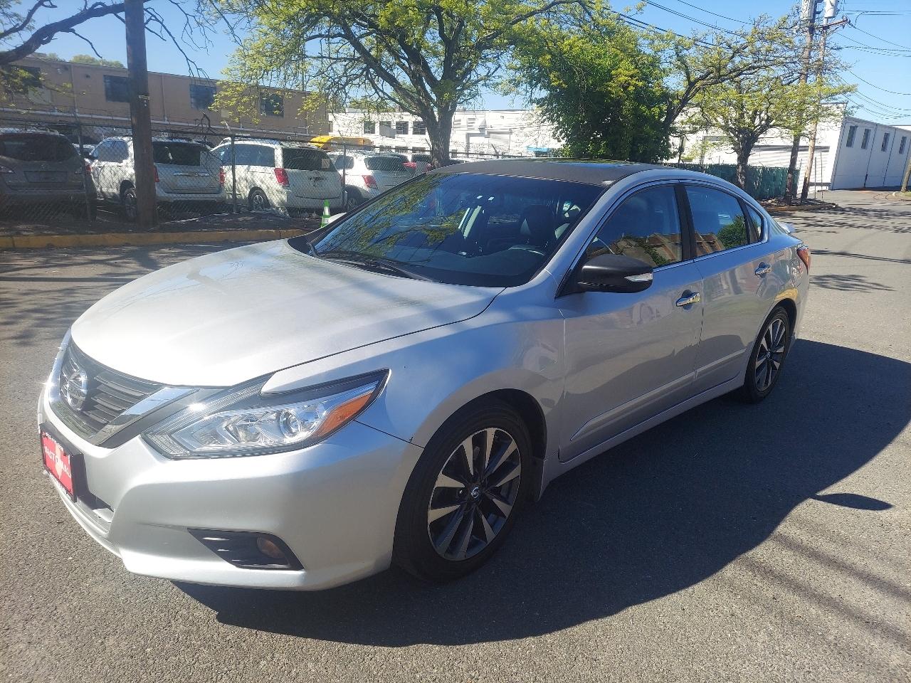 Nissan Altima 2.5 SL Sedan 2017