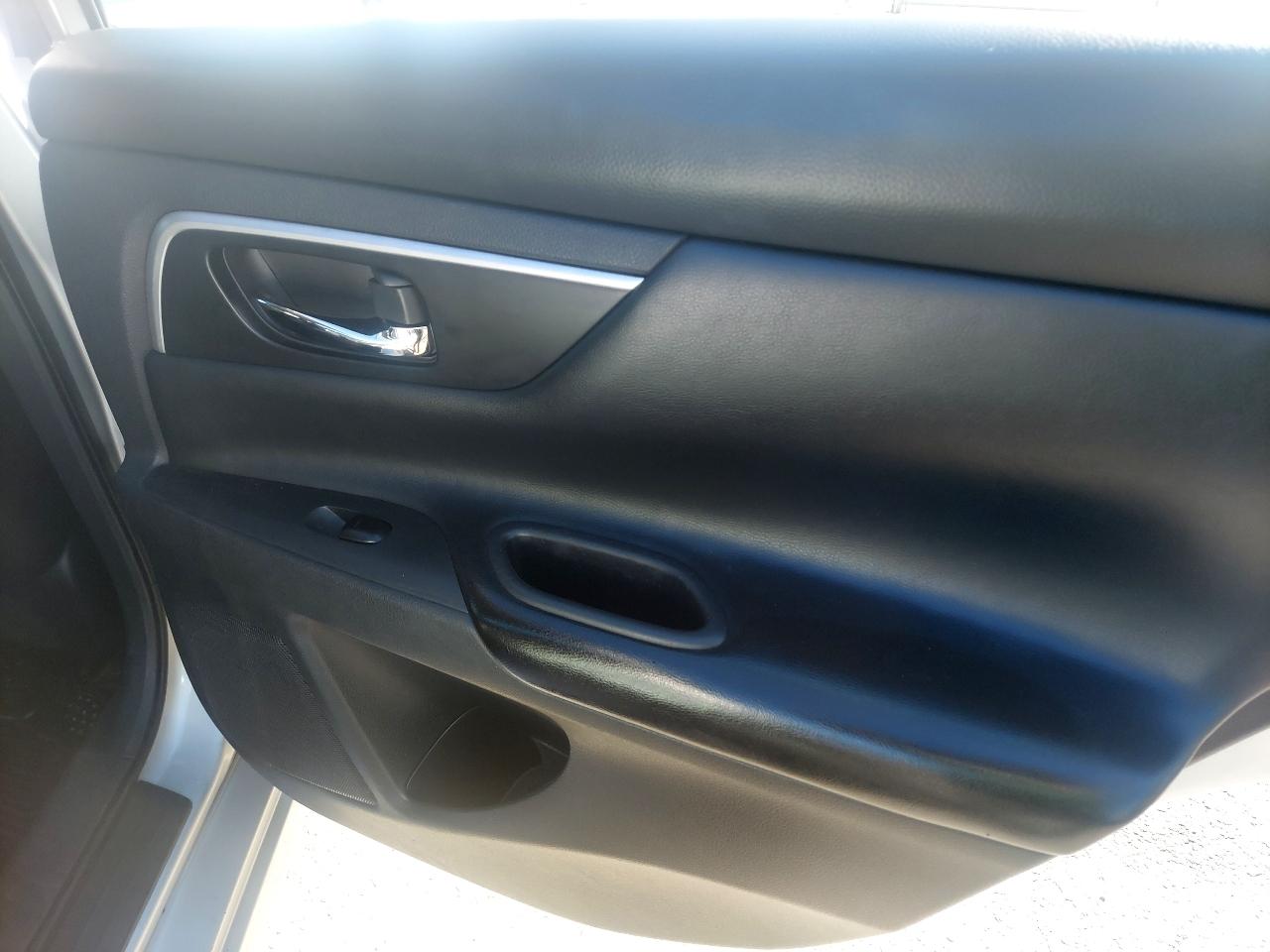 Nissan Altima 2.5 SL Sedan 2017