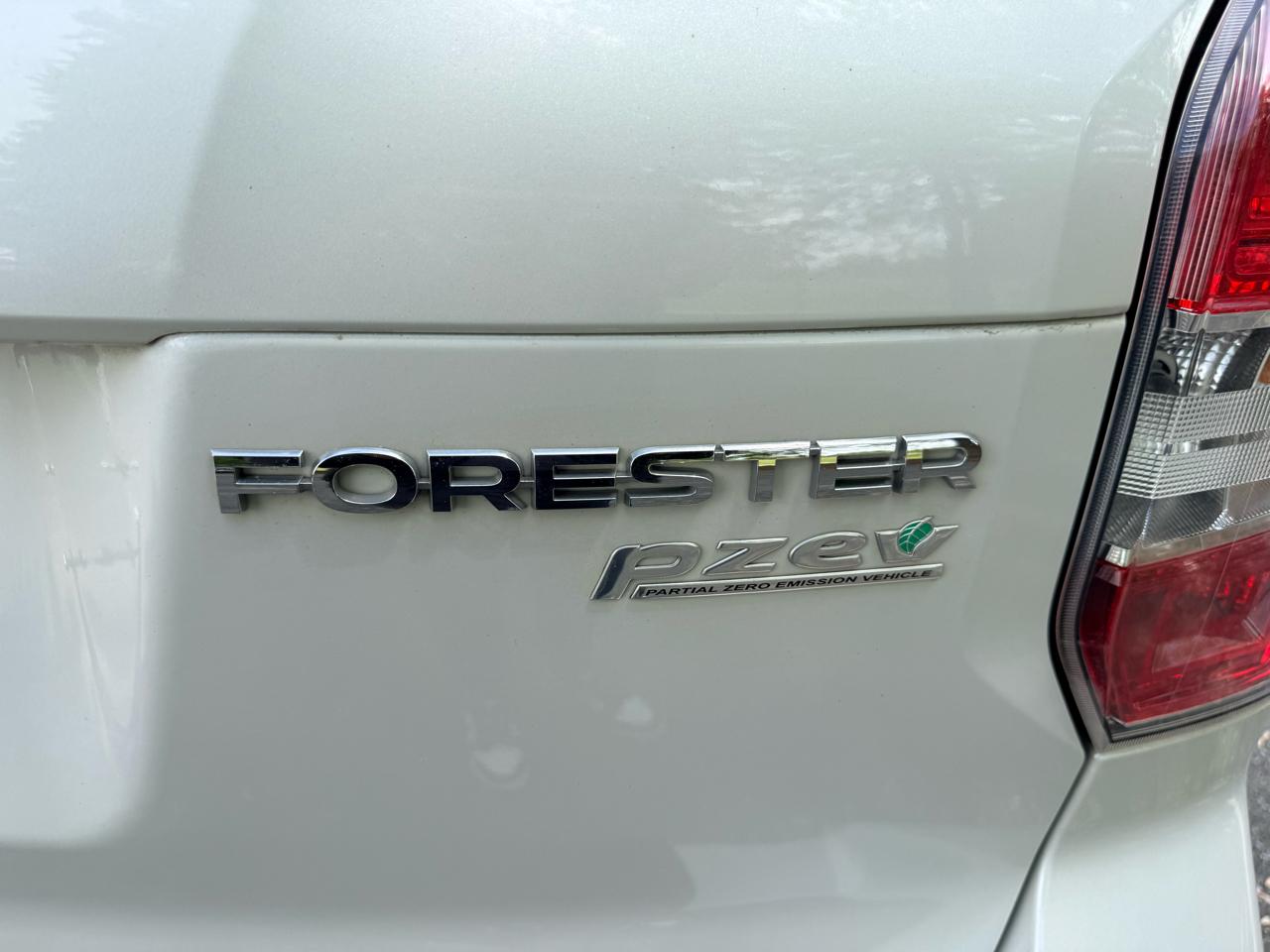 Subaru Forester 4dr Man 2.5i PZEV 2015