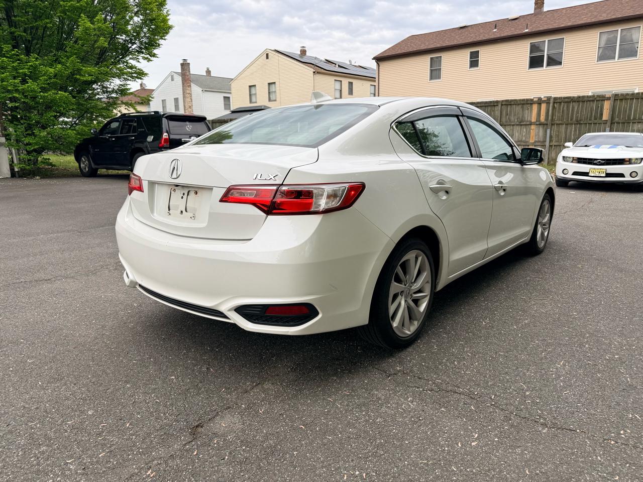 Acura ILX 4dr Sdn 2016
