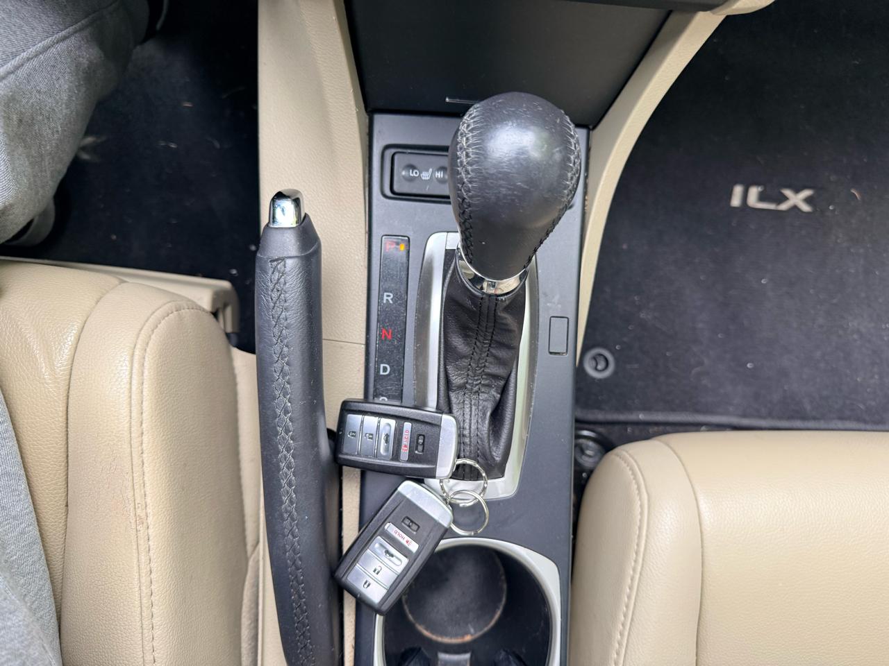 Acura ILX 4dr Sdn 2016