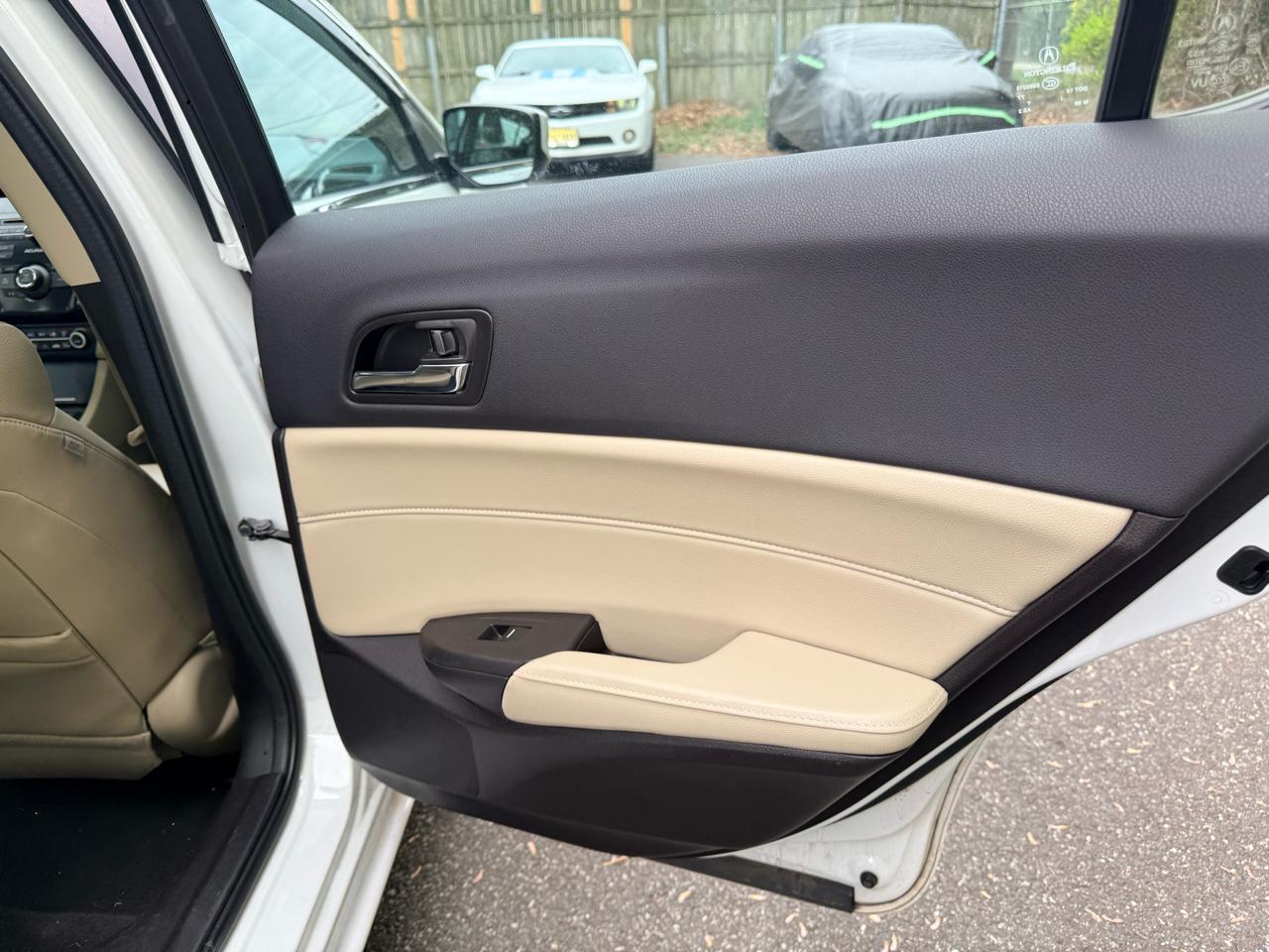 Acura ILX 4dr Sdn 2016