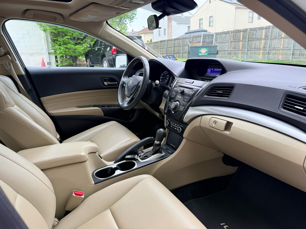 Acura ILX 4dr Sdn 2016