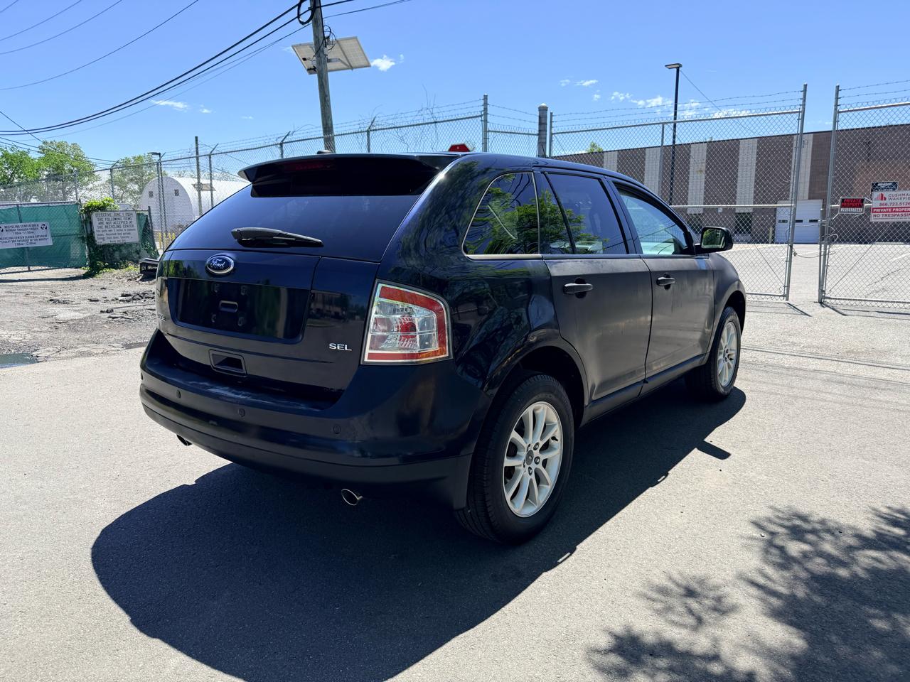 Ford Edge 4dr SEL FWD 2010
