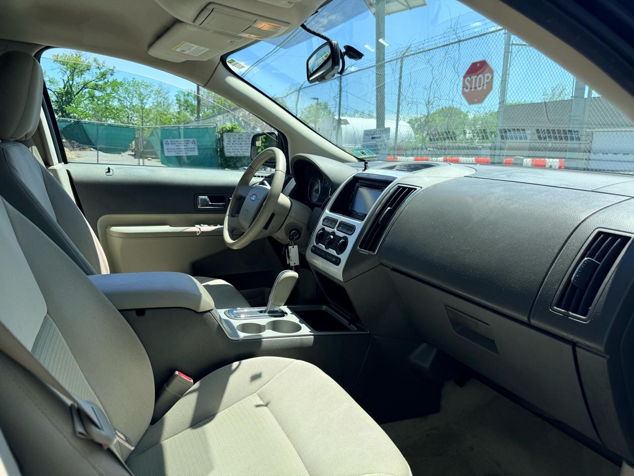 Ford Edge 4dr SEL FWD 2010