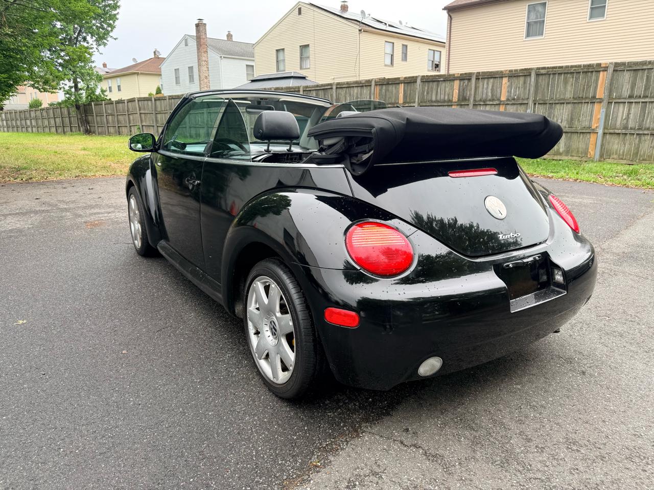 Volkswagen New Beetle Convertible 2dr Convertible GLS Turbo Auto 2003