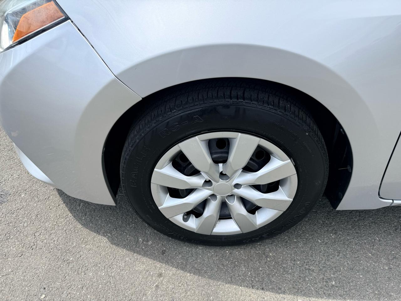 Toyota Corolla 4dr Sdn CVT S w/Special Edition Pkg (Natl) 2016