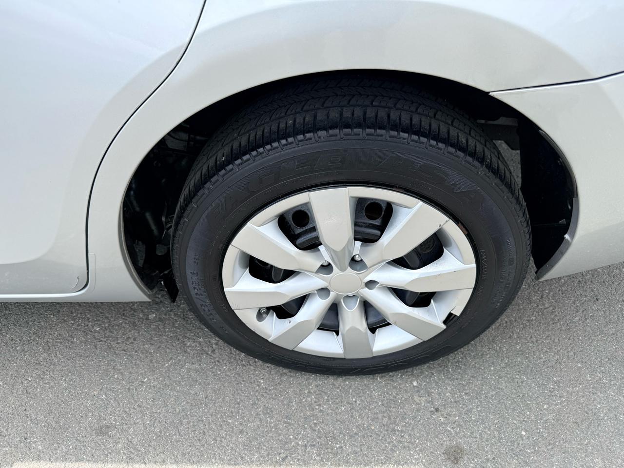 Toyota Corolla 4dr Sdn CVT S w/Special Edition Pkg (Natl) 2016