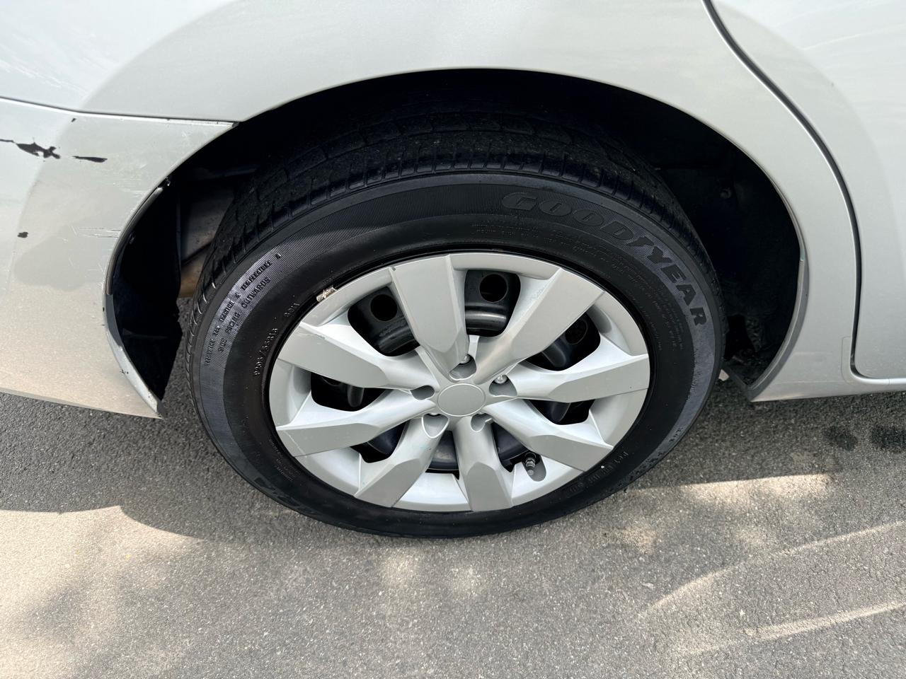 Toyota Corolla 4dr Sdn CVT S w/Special Edition Pkg (Natl) 2016