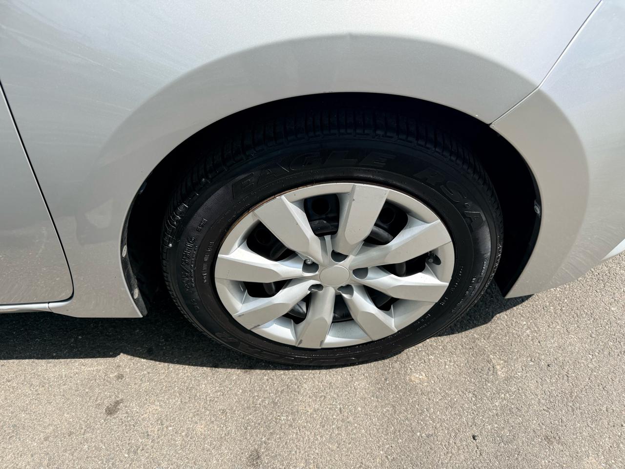 Toyota Corolla 4dr Sdn CVT S w/Special Edition Pkg (Natl) 2016