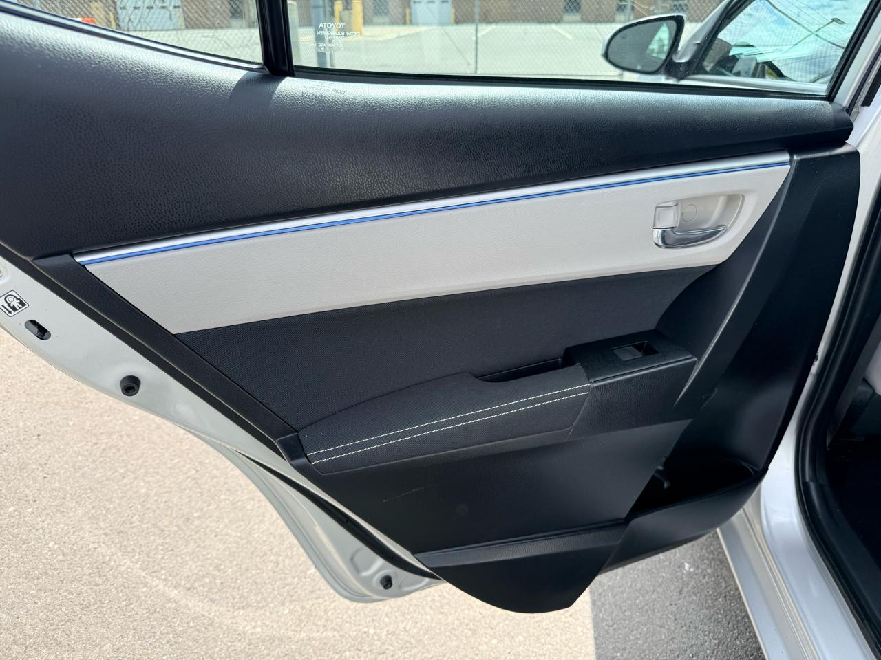 Toyota Corolla 4dr Sdn CVT S w/Special Edition Pkg (Natl) 2016