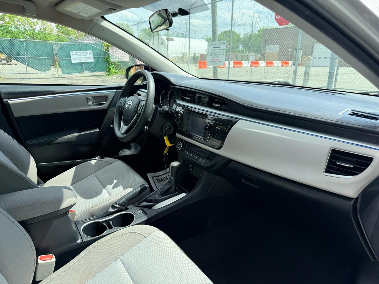 Toyota Corolla 4dr Sdn CVT S w/Special Edition Pkg (Natl) 2016