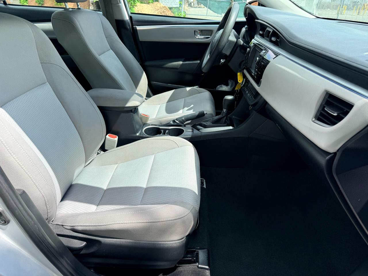 Toyota Corolla 4dr Sdn CVT S w/Special Edition Pkg (Natl) 2016