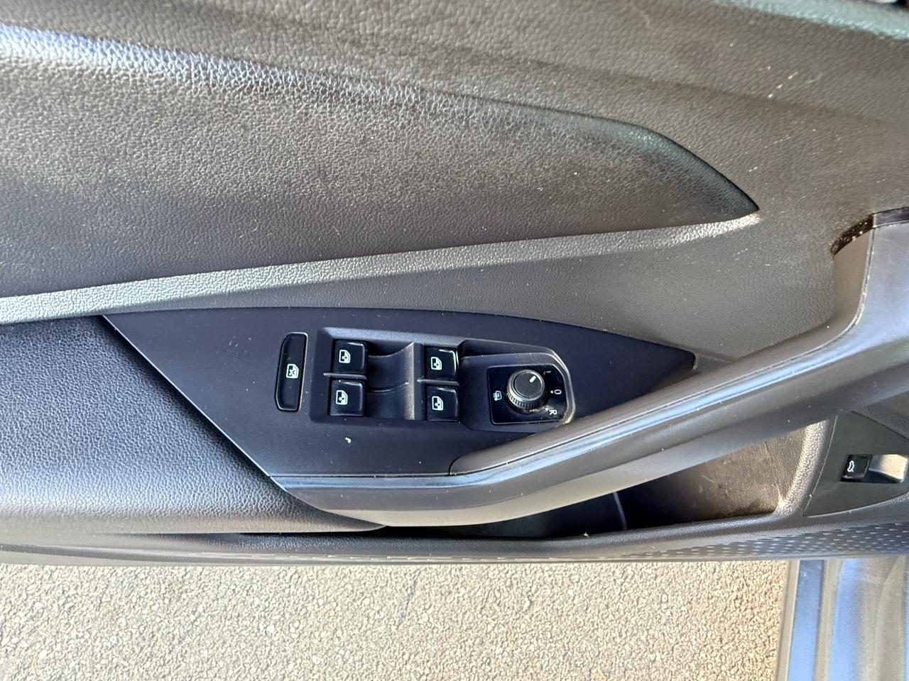 Volkswagen Jetta S Manual w/SULEV 2019