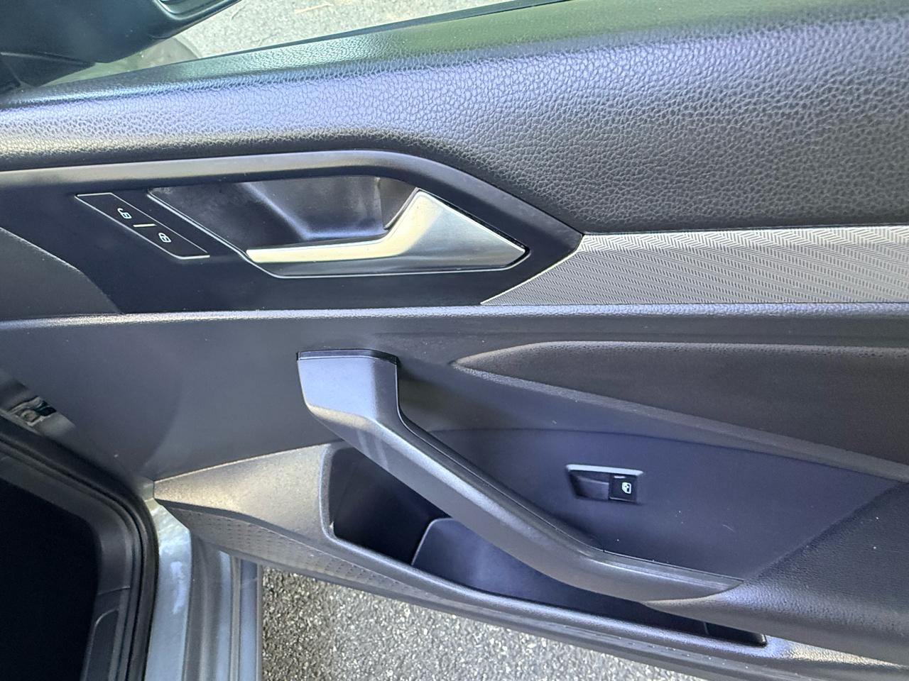 Volkswagen Jetta S Manual w/SULEV 2019