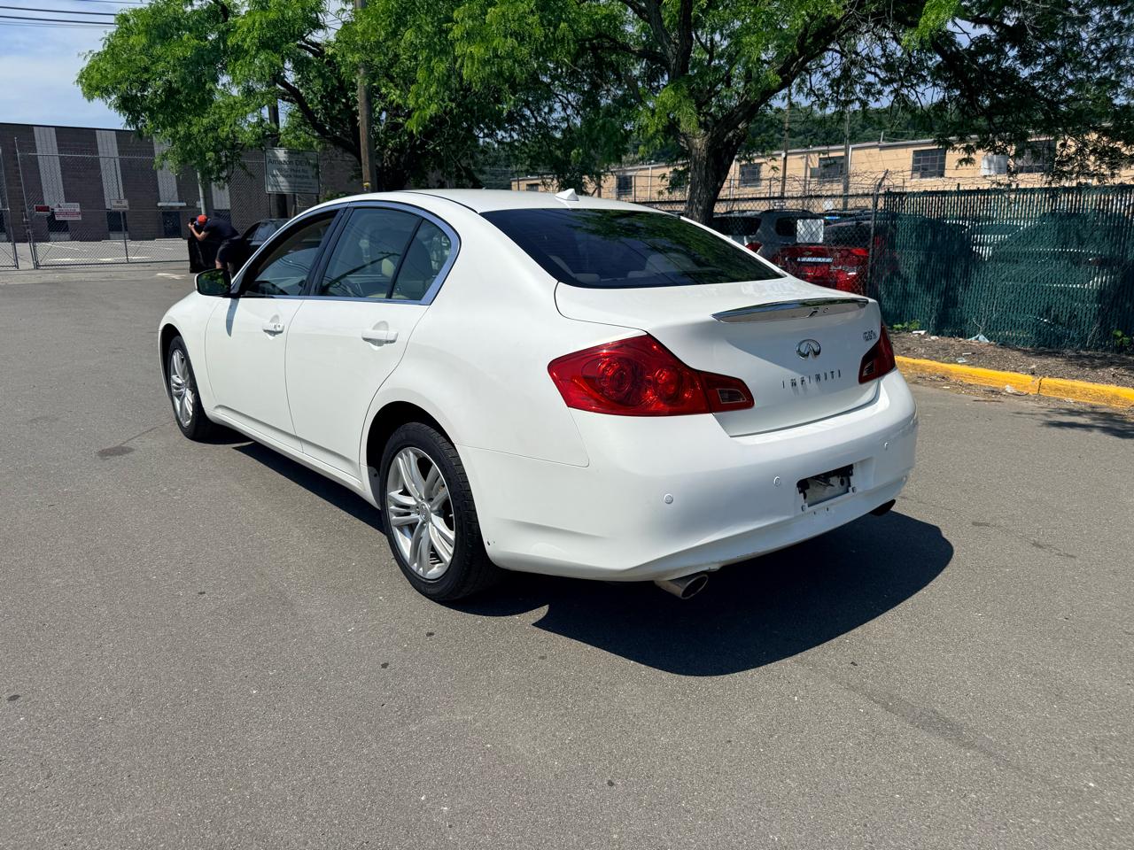 Infiniti G37 Sedan 4dr x AWD 2012