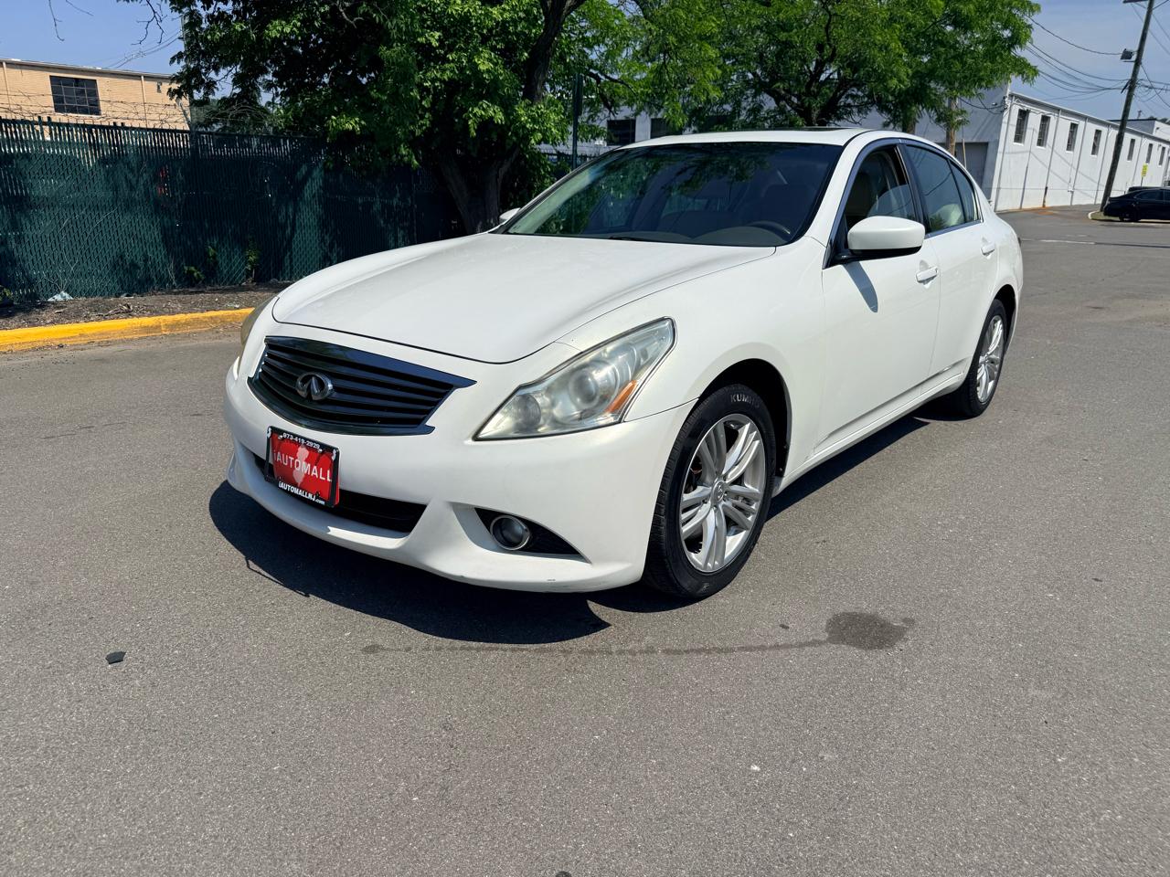 Infiniti G37 Sedan 4dr x AWD 2012