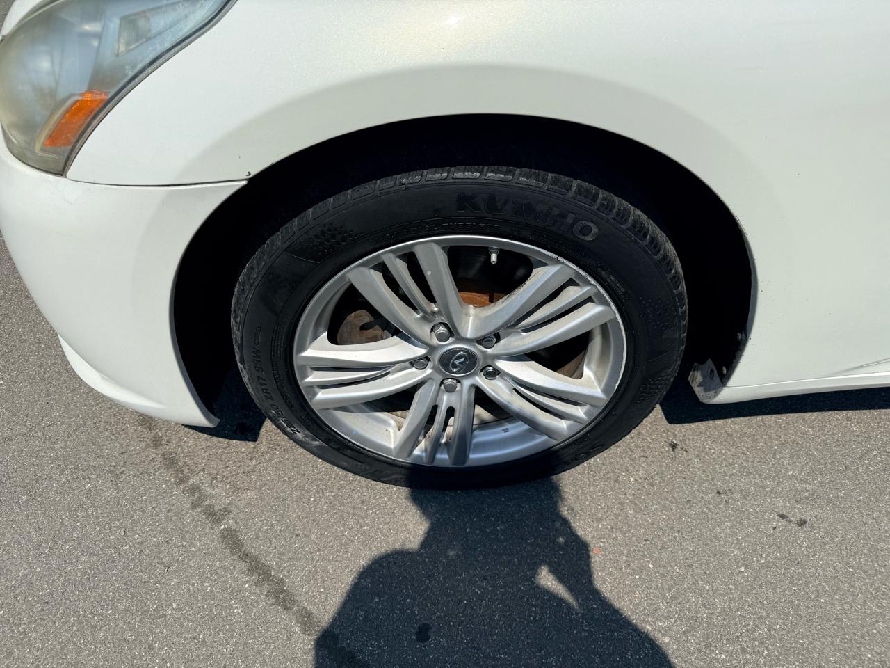 Infiniti G37 Sedan 4dr x AWD 2012