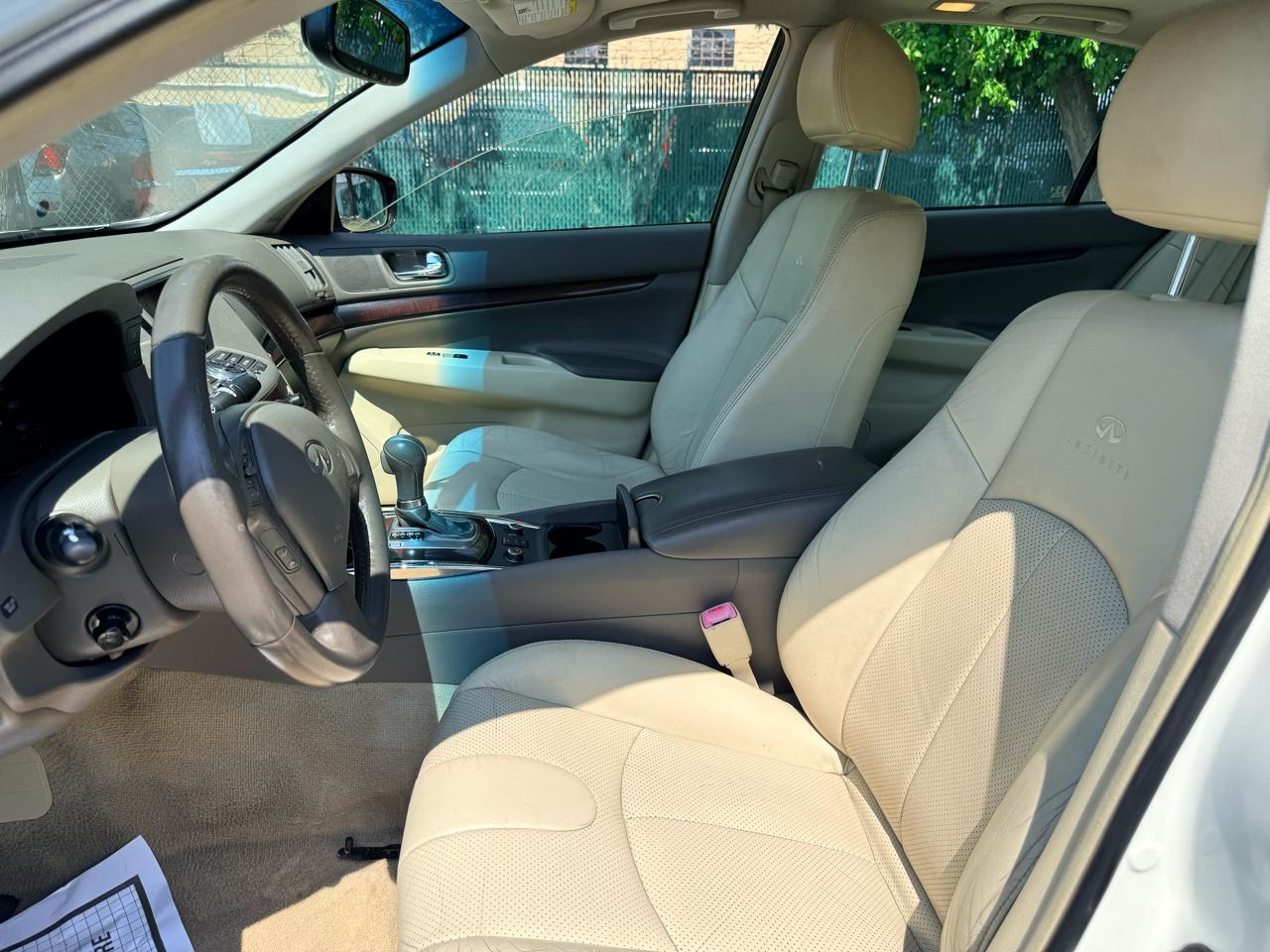 Infiniti G37 Sedan 4dr x AWD 2012