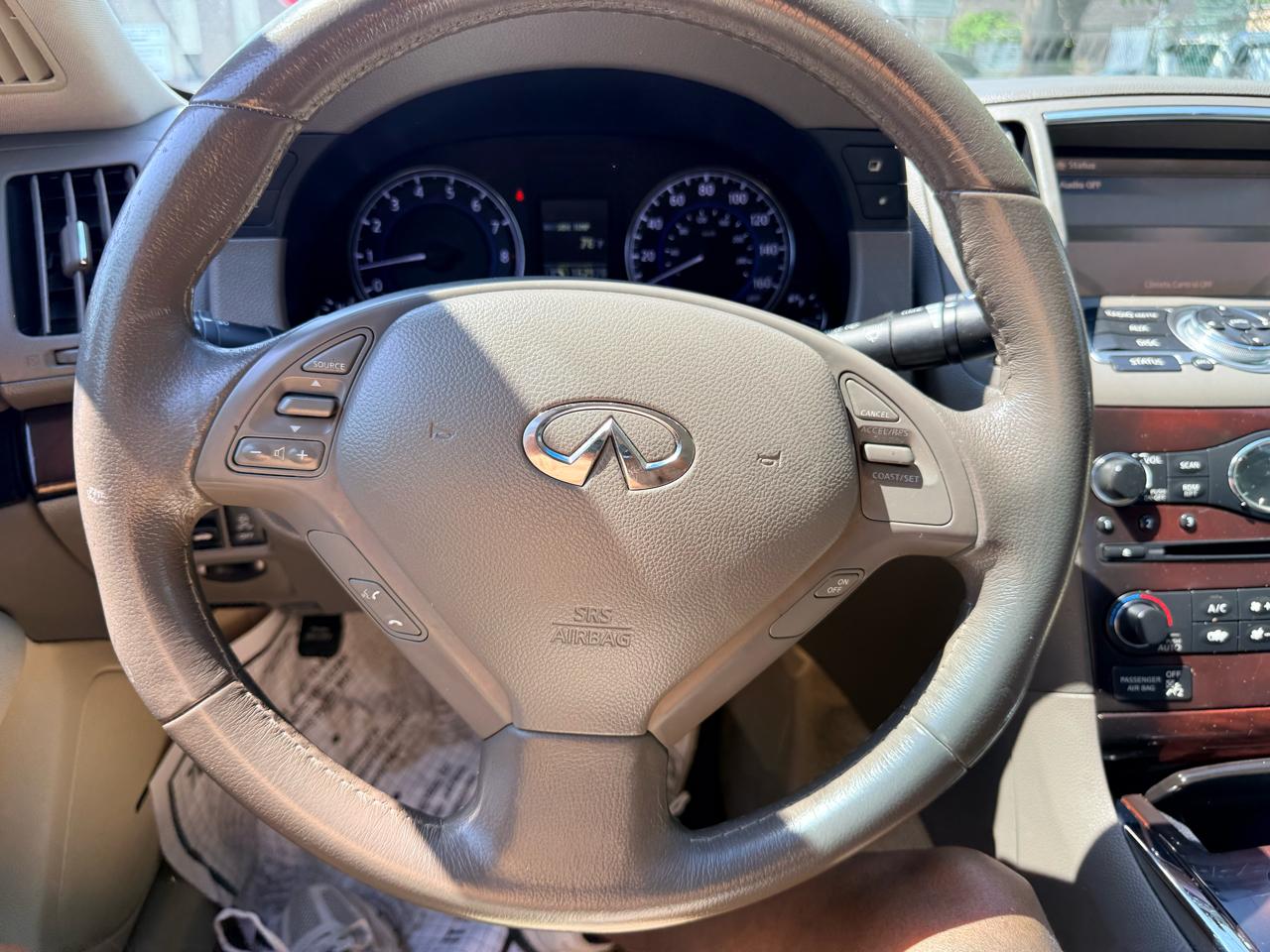 Infiniti G37 Sedan 4dr x AWD 2012