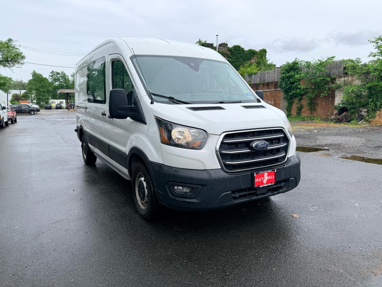 2020 Ford Transit Cargo Van T-250 130" Med Rf 9070 GVWR RWD