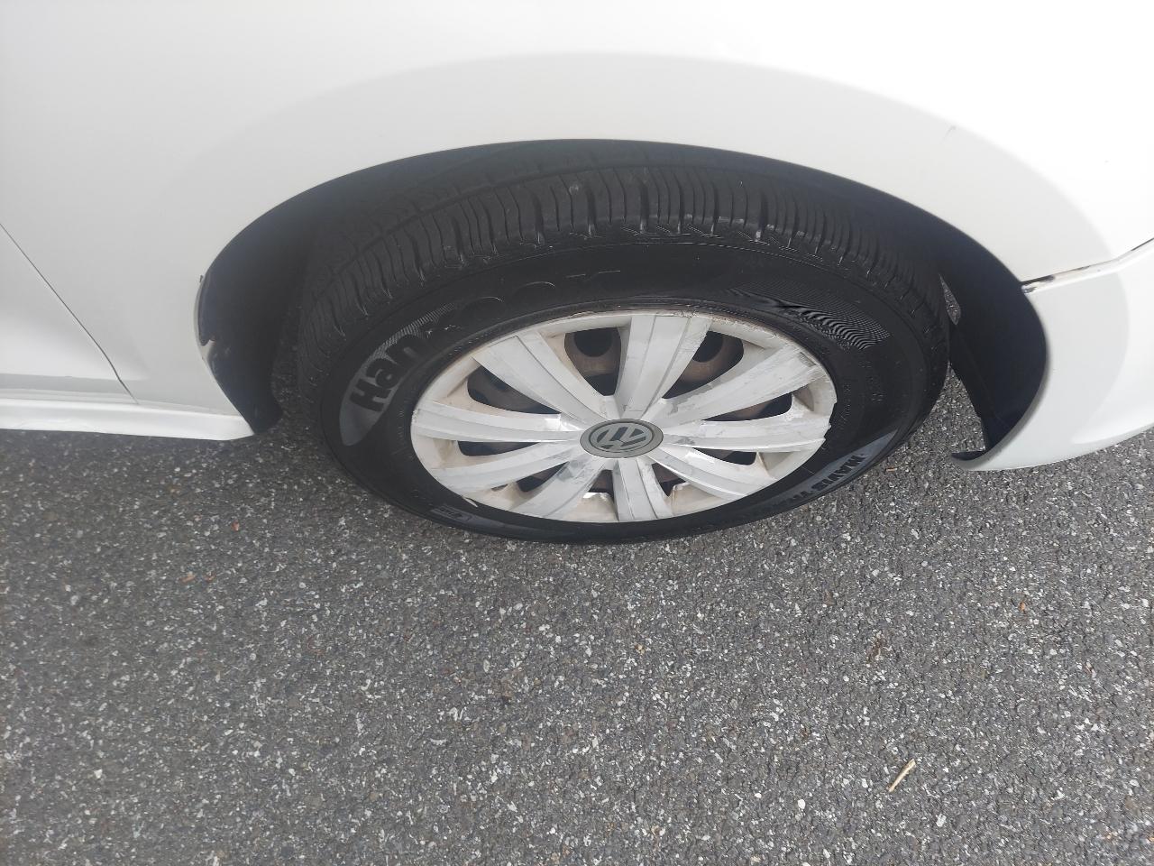 Volkswagen Jetta Sedan 4dr Auto S 2014