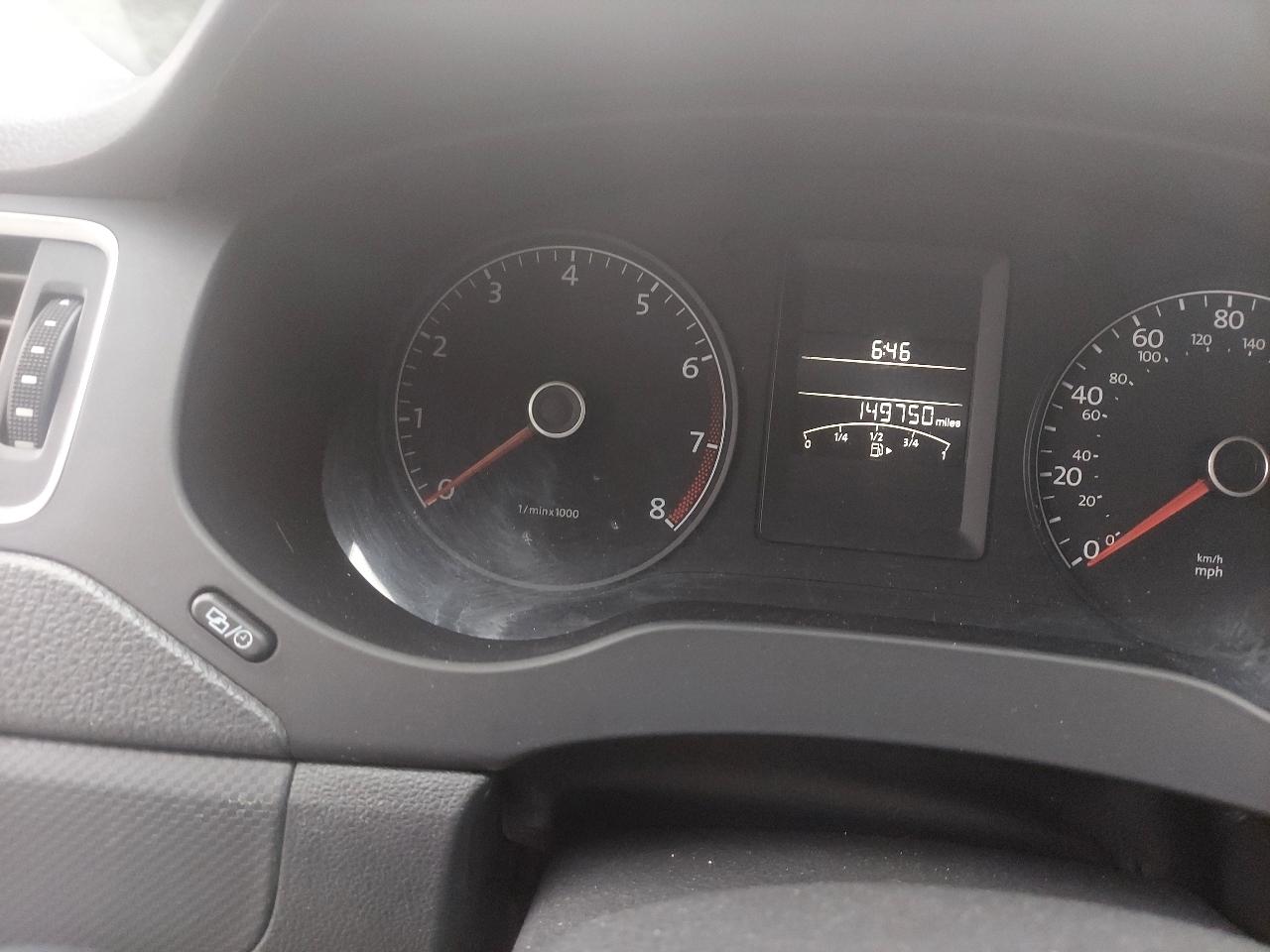 Volkswagen Jetta Sedan 4dr Auto S 2014