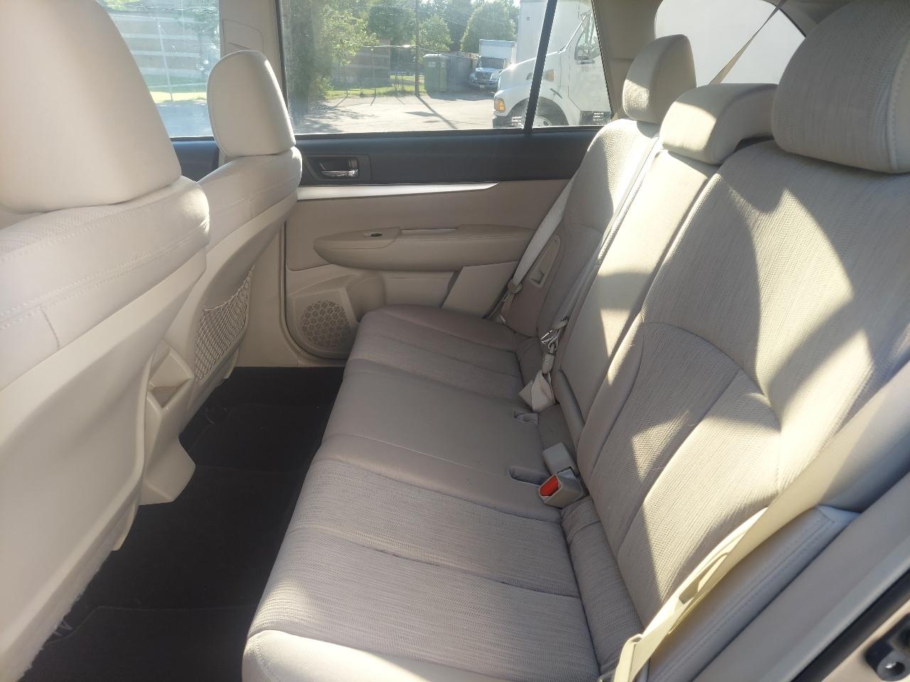 Subaru Outback 4dr Wgn H4 Auto 2.5i Premium 2014