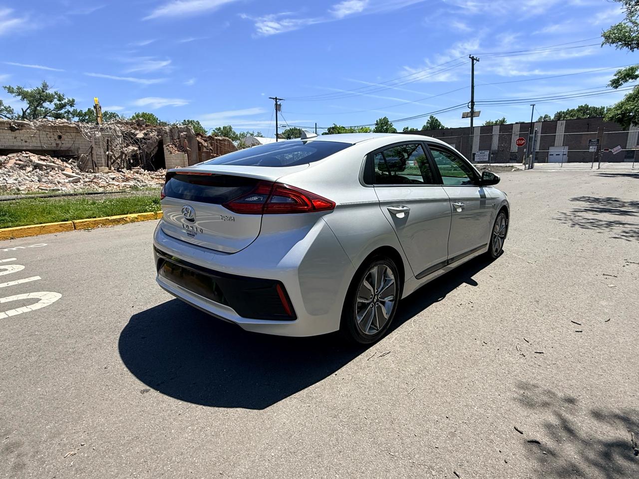 Hyundai Ioniq Hybrid Limited Hatchback 2017
