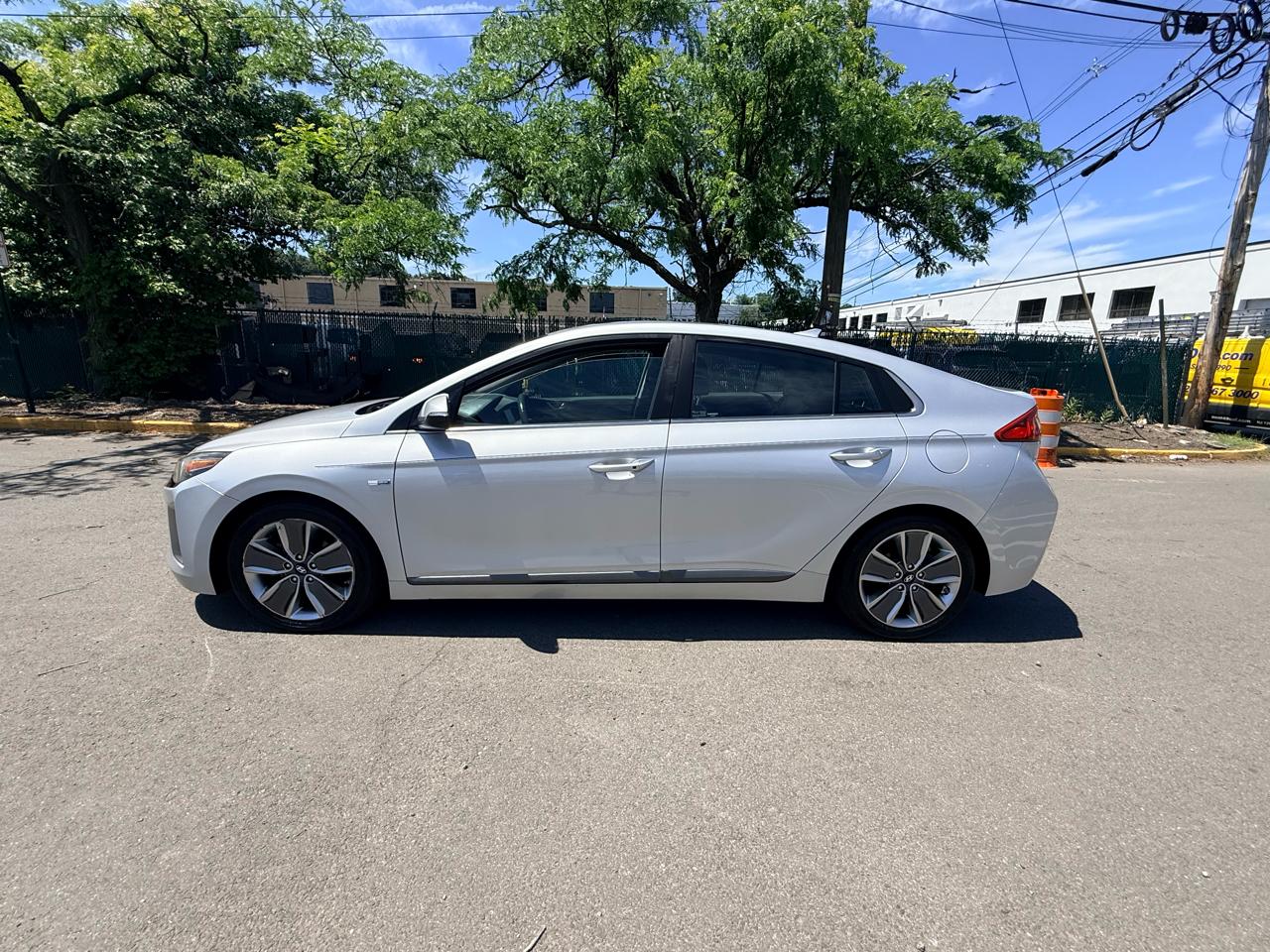 Hyundai Ioniq Hybrid Limited Hatchback 2017