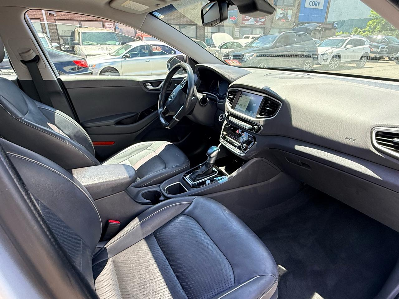 Hyundai Ioniq Hybrid Limited Hatchback 2017