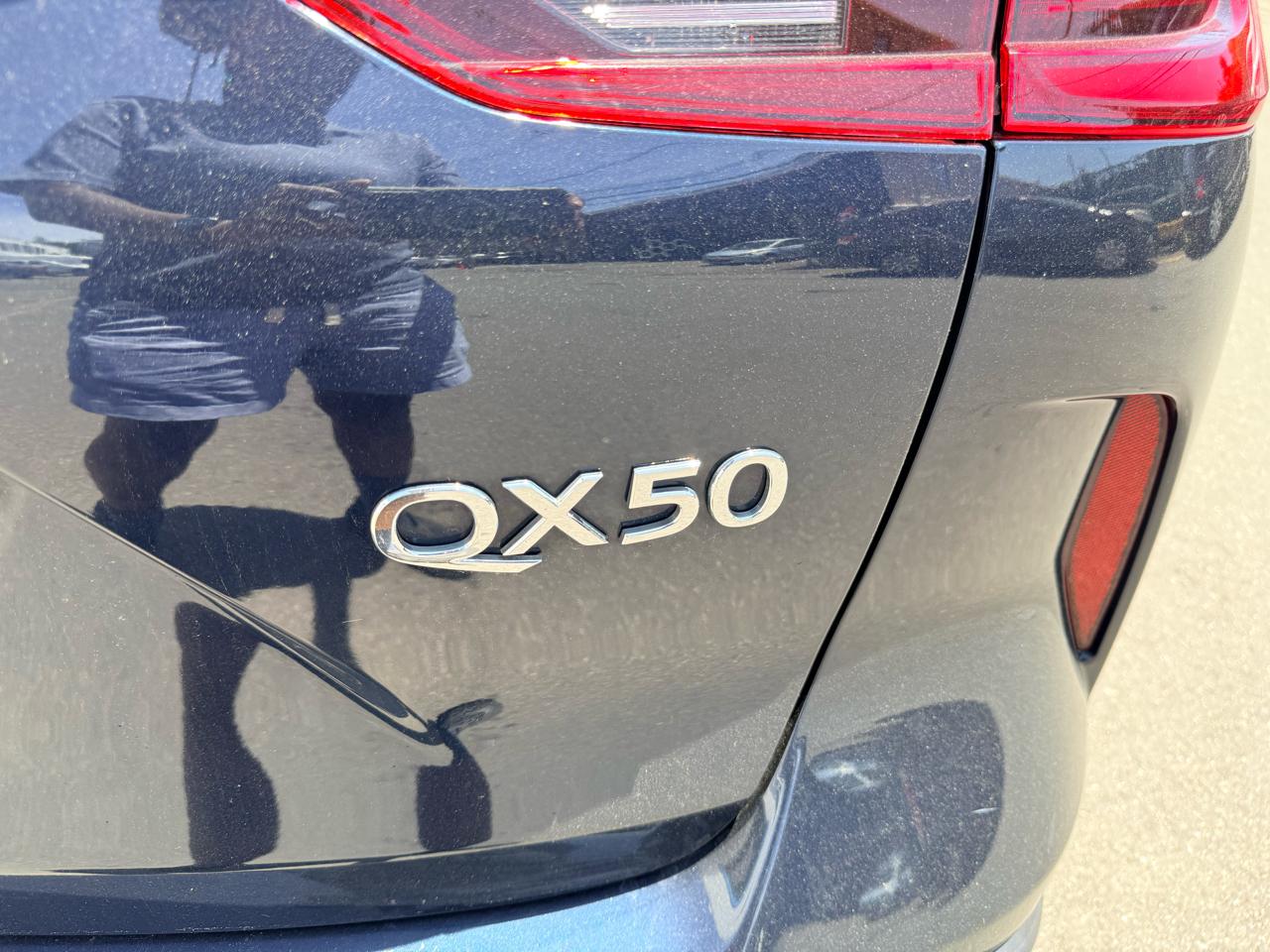 Infiniti QX50 ESSENTIAL AWD 2019