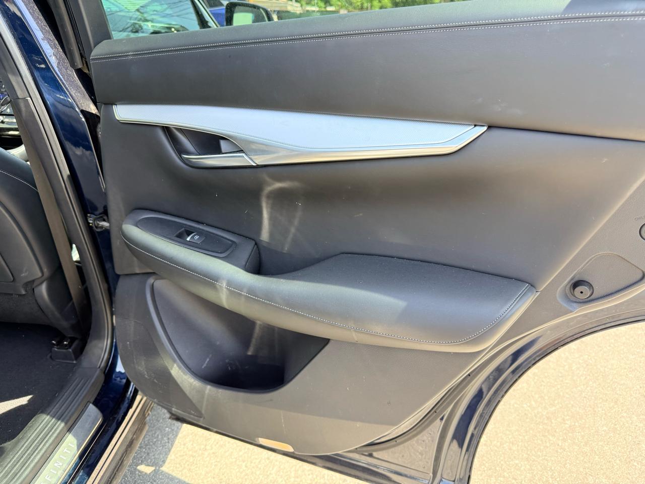 Infiniti QX50 ESSENTIAL AWD 2019