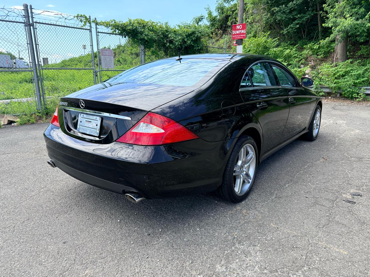 Mercedes-Benz CLS-Class 4dr Sdn 5.0L 2006