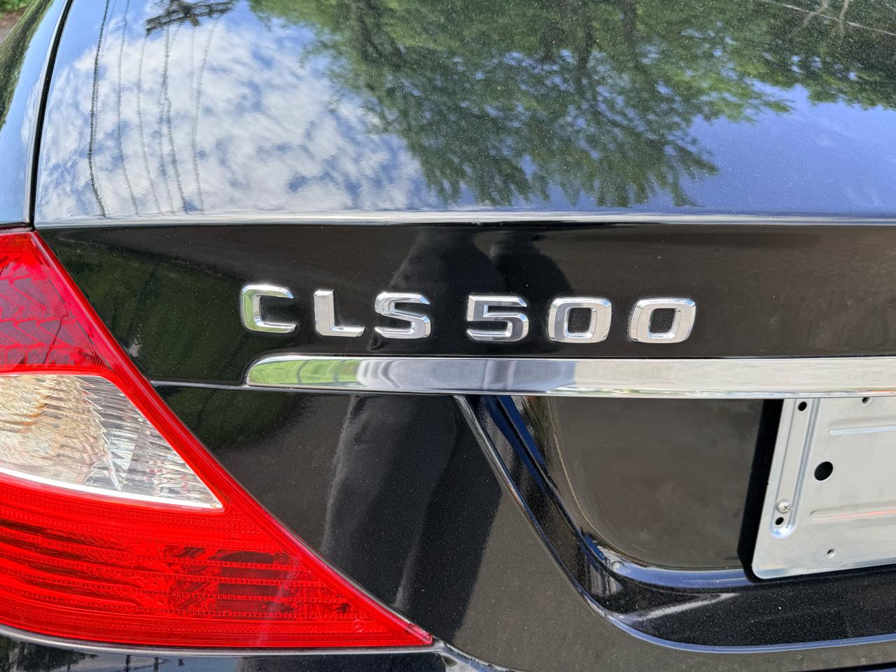 Mercedes-Benz CLS-Class 4dr Sdn 5.0L 2006