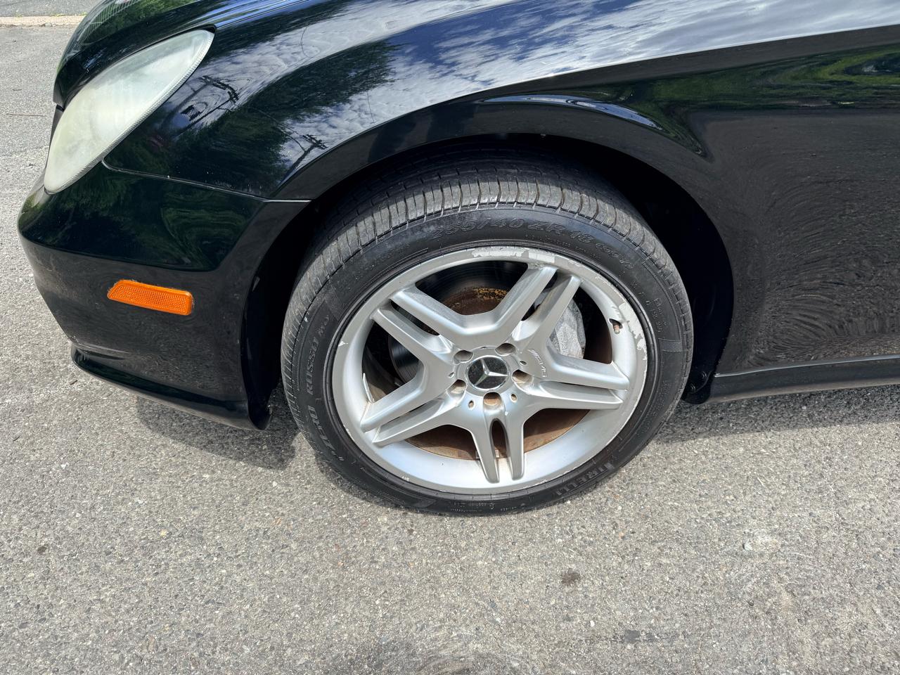Mercedes-Benz CLS-Class 4dr Sdn 5.0L 2006