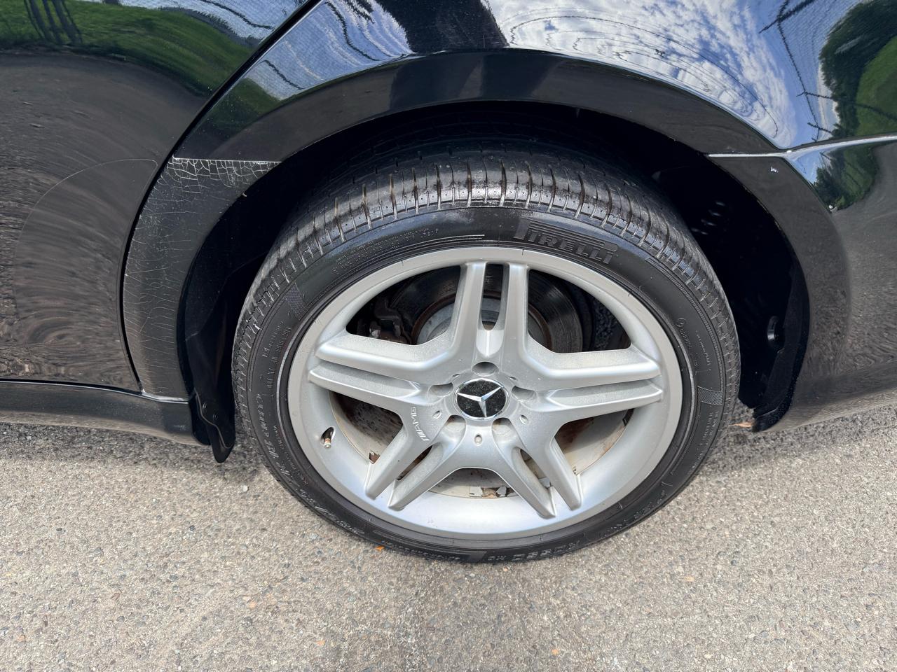 Mercedes-Benz CLS-Class 4dr Sdn 5.0L 2006