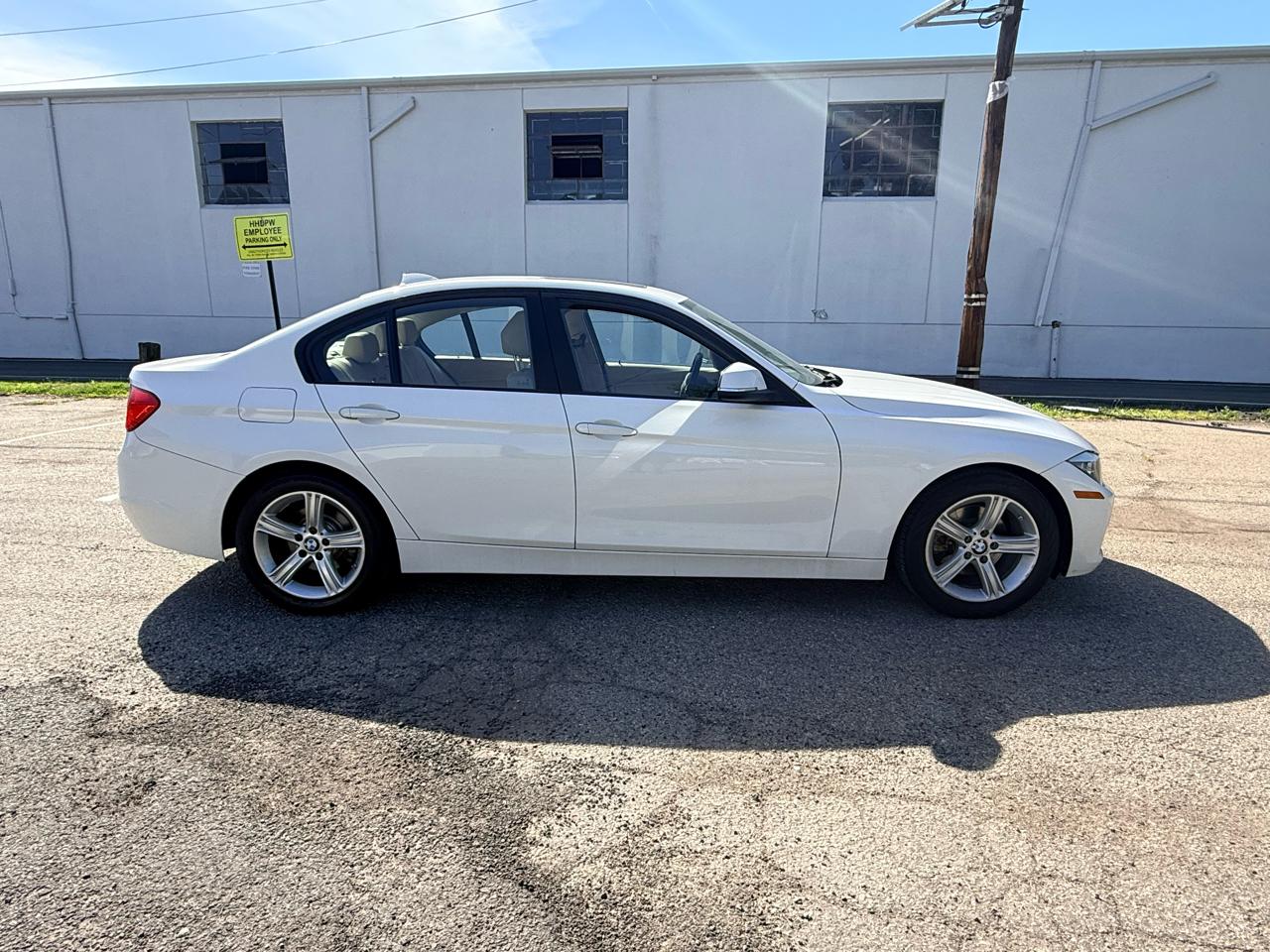 BMW 3 Series 4dr Sdn 328i RWD South Africa 2015