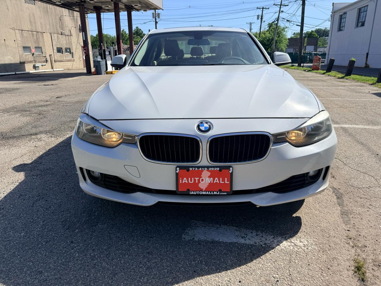 BMW 3 Series 4dr Sdn 328i RWD South Africa 2015