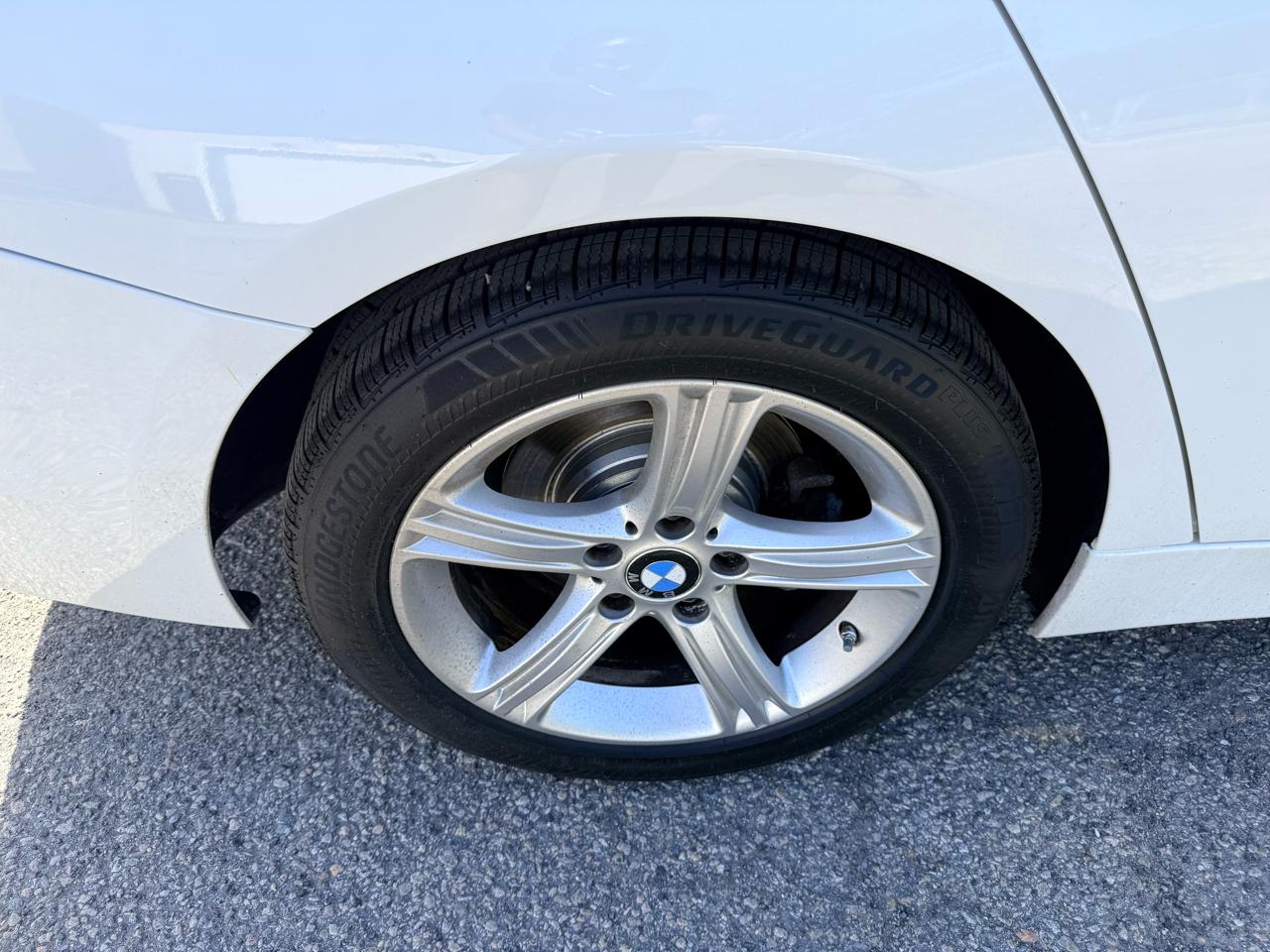 BMW 3 Series 4dr Sdn 328i RWD South Africa 2015